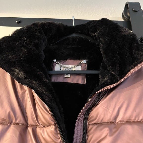 NWOT Nicole Miller puffer jacket (M) - Picture 3 of 8